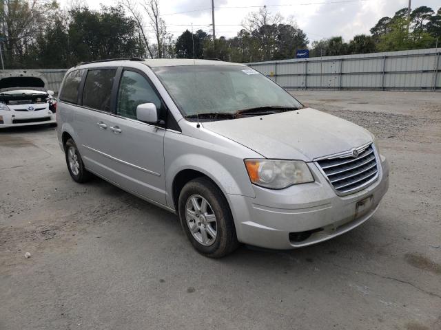 Photo 4 from auction – 2010 CHRYSLER TOWN & COU with VIN 2A4RR5D18AR373625