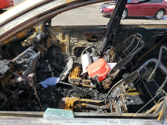 Photo 7 from auction – 2004 TOYOTA CAMRY LE with VIN 4T1BE32K34U291341