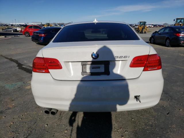 Photo 6 from auction – 2011 BMW 328 I SULE with VIN WBAKE5C55BE754853