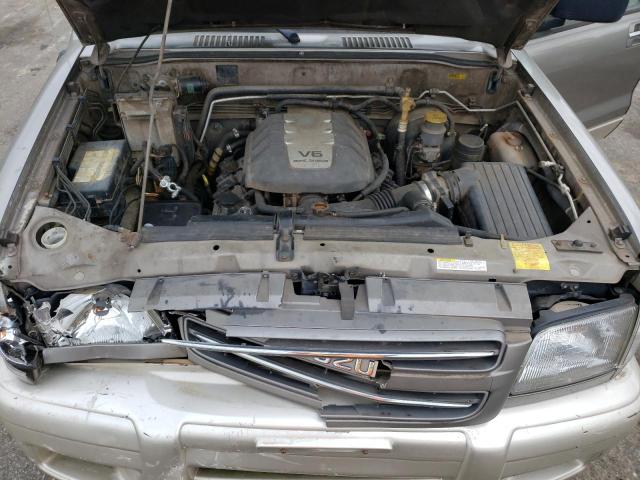 Foto 12 de la subasta – 2001 ISUZU TROOPER S con VIN JACDS58X617J19012