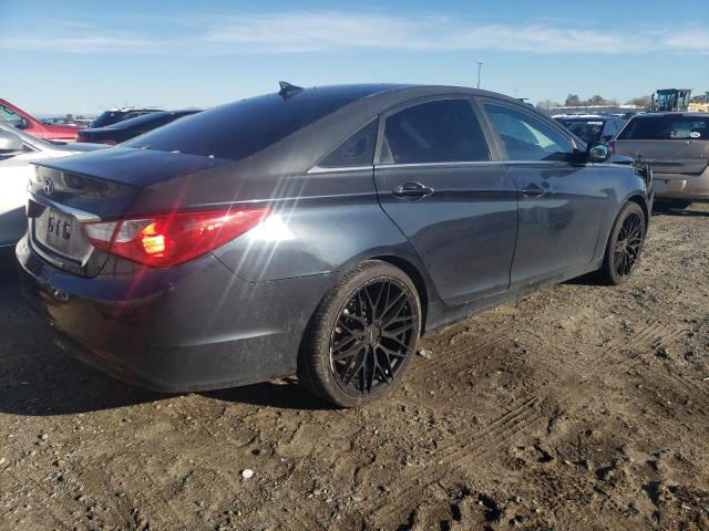 Photo 3 from auction – 2012 HYUNDAI SONATA GLS with VIN 5NPEB4AC6CH330930