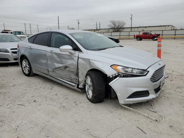 Photo 4 from auction – 2016 FORD FUSION SE with VIN 3FA6P0HD4GR258776