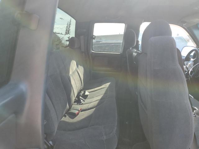 Photo 10 from auction – 2002 CHEVROLET SILVERADO with VIN 1GCHK29U52E288005