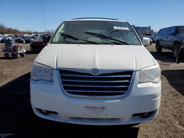 Photo 5 from auction – 2010 CHRYSLER TOWN & COU with VIN 2A4RR5D17AR230620