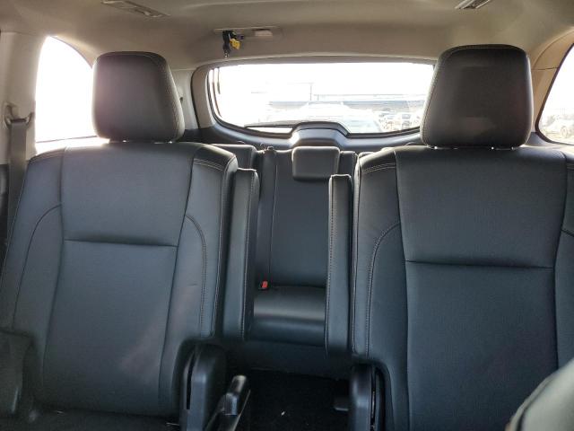 Photo 10 from auction – 2018 TOYOTA HIGHLANDER with VIN 5TDDZRFH3JS491025