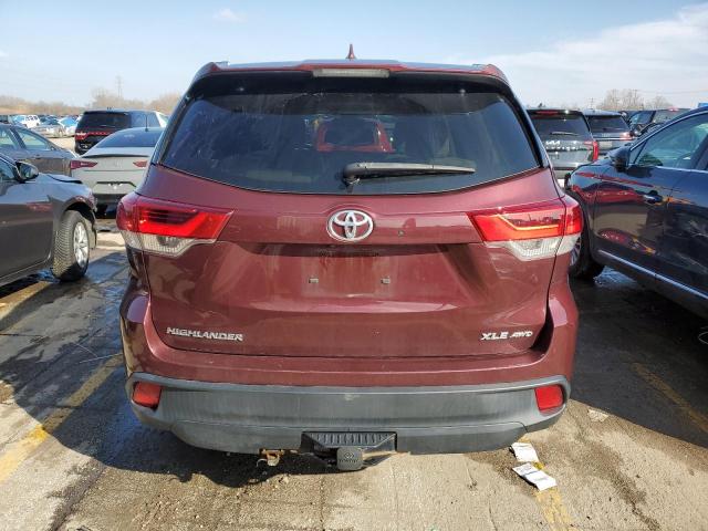 Photo 6 from auction – 2018 TOYOTA HIGHLANDER with VIN 5TDJZRFH8JS856950