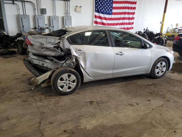 Photo 3 from auction – 2017 KIA FORTE LX with VIN 3KPFK4A75HE149658