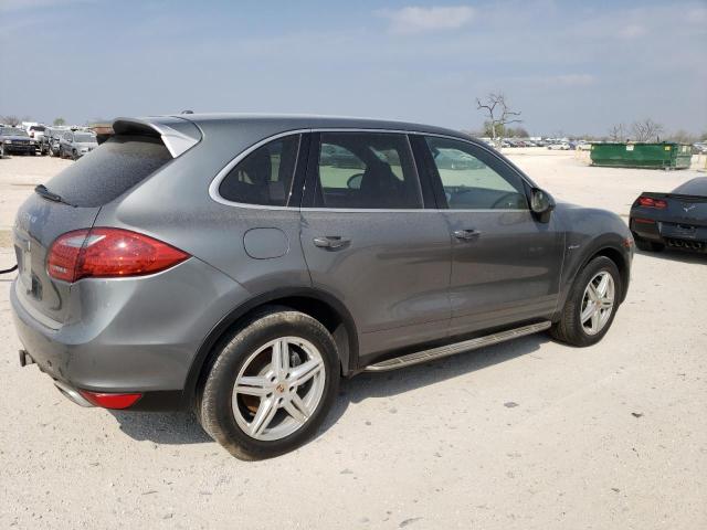Photo 3 from auction – 2014 PORSCHE CAYENNE with VIN WP1AF2A23ELA40902