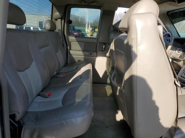 Photo 10 from auction – 2004 GMC SIERRA K15 with VIN 2GTFK69UX41117382