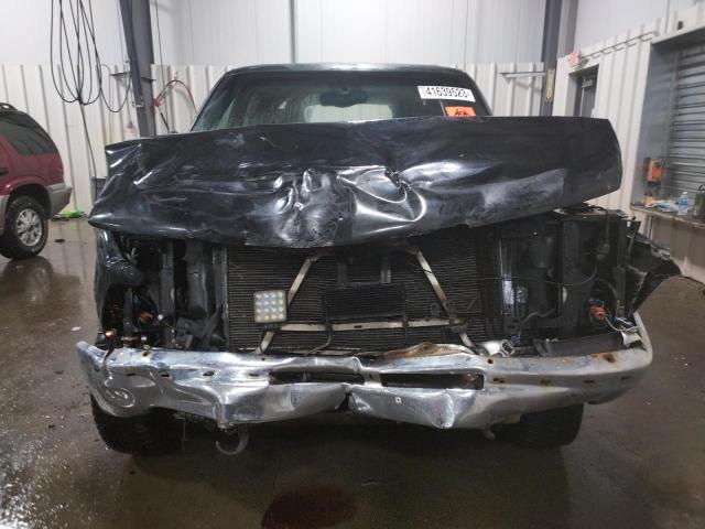 Photo 5 from auction – 2001 CHEVROLET SUBURBAN K with VIN 1GNFK16T81J288462