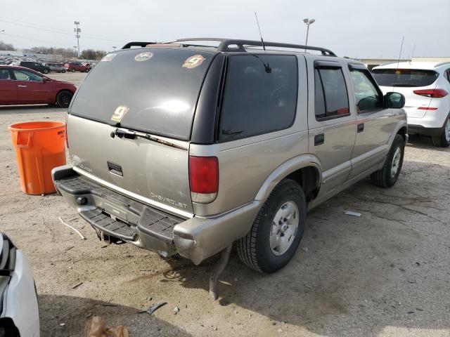 Photo 3 from auction – 2001 CHEVROLET BLAZER with VIN 1GNDT13W112116898