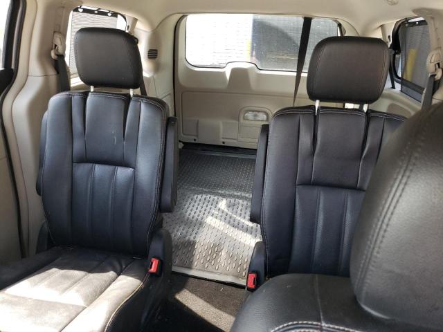 Photo 10 from auction – 2014 CHRYSLER TOWN & COU with VIN 2C4RC1CG9ER460557