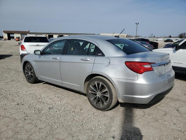 Photo 2 from auction – 2012 CHRYSLER 200 TOURIN with VIN 1C3CCBBG9CN296982
