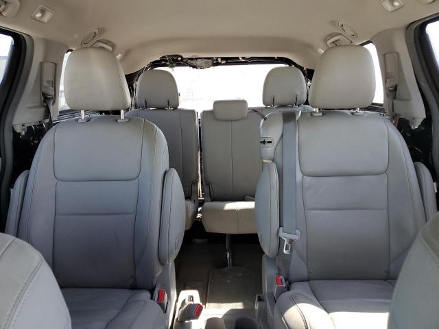Photo 10 from auction – 2018 TOYOTA SIENNA XLE with VIN 5TDYZ3DC3JS932223