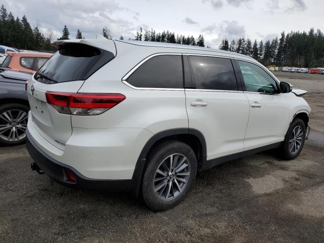 Photo 3 from auction – 2019 TOYOTA HIGHLANDER with VIN 5TDJZRFH6KS922011