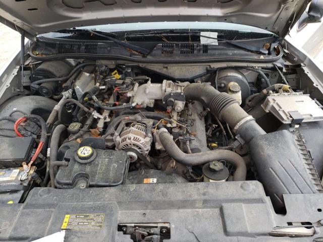 Photo 11 from auction – 2008 FORD CROWN VICT with VIN 2FAFP71V18X133118
