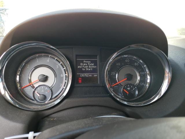 Photo 9 from auction – 2013 CHRYSLER TOWN & COU with VIN 2C4RC1CG3DR572446