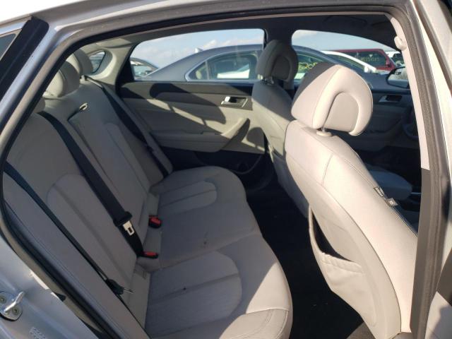 Photo 10 from auction – 2016 HYUNDAI SONATA HYB with VIN KMHE24L19GA010795