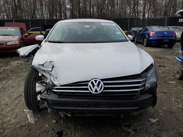 Photo 5 from auction – 2013 VOLKSWAGEN PASSAT S with VIN 1VWAP7A35DC129807