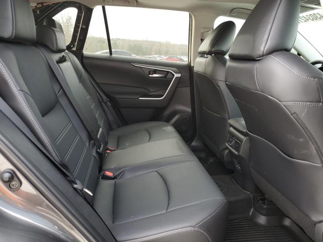 Photo 11 from auction – 2023 TOYOTA 033FG35 with VIN 2T3A1RFV8PW338681