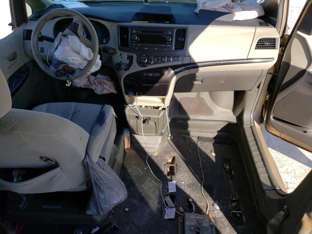 Photo 8 from auction – 2013 TOYOTA SIENNA LE with VIN 5TDKK3DCXDS342602