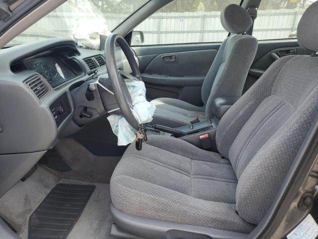 Photo 7 from auction – 2001 TOYOTA CAMRY LE with VIN 4T1BF22K41U964396
