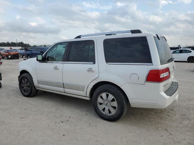 Photo 2 from auction – 2010 LINCOLN NAVIGATOR with VIN 5LMJJ2J5XAEJ05844