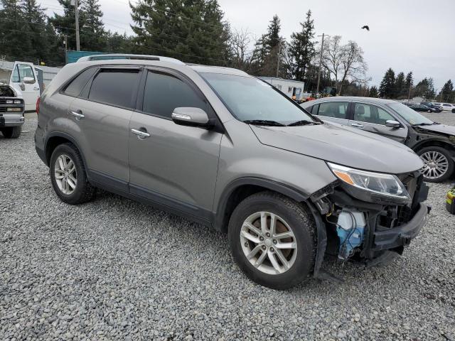 Photo 4 from auction – 2014 KIA SORENTO LX with VIN 5XYKT3A6XEG446971