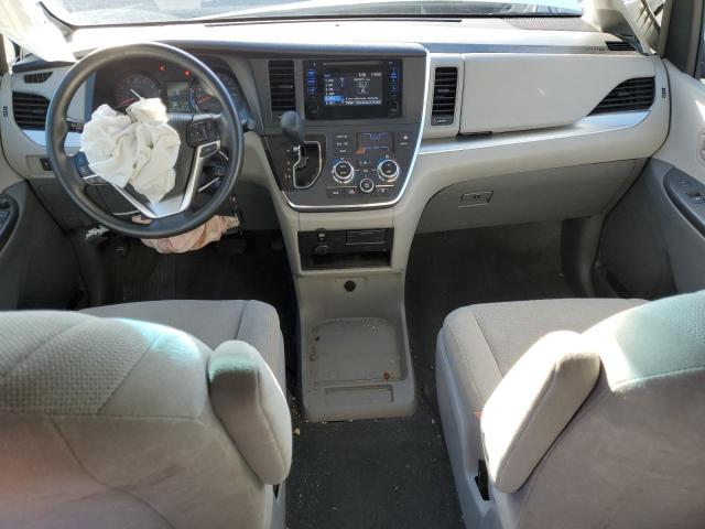 Photo 8 from auction – 2017 TOYOTA SIENNA with VIN 5TDZZ3DC5HS780427