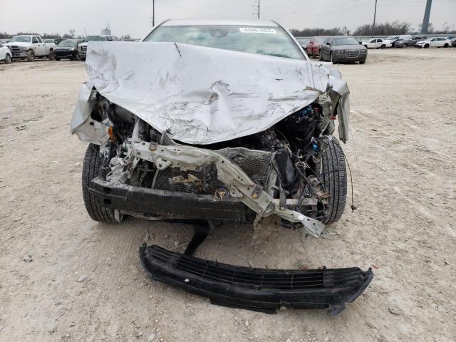 Photo 5 from auction – 2018 TOYOTA COROLLA L with VIN 5YFBURHE4JP813981