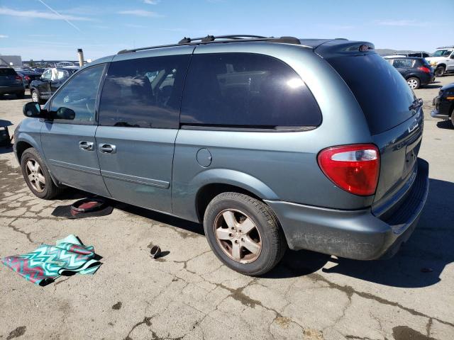 Photo 2 from auction – 2005 DODGE GRAND CARA with VIN 2D8GP44L75R118034
