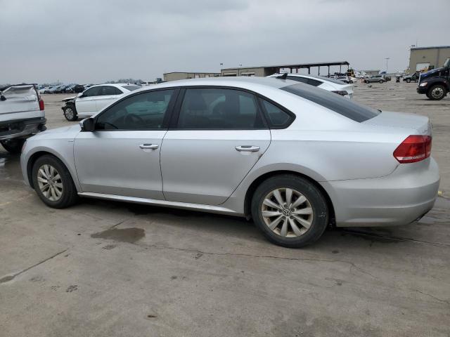 Photo 2 from auction – 2015 VOLKSWAGEN PASSAT S with VIN 1VWAT7A32FC033938