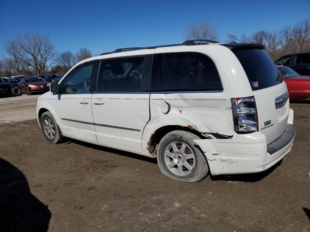 Photo 2 from auction – 2010 CHRYSLER TOWN & COU with VIN 2A4RR5D17AR230620