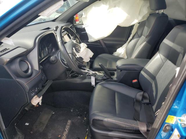 Photo 7 from auction – 2017 TOYOTA RAV4 SE with VIN JTMJFREV7HD218145