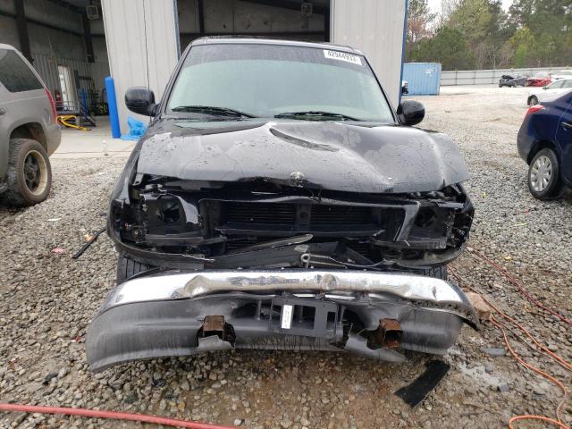 Photo 5 from auction – 2002 FORD F150 with VIN 2FTRX07W72CA75027