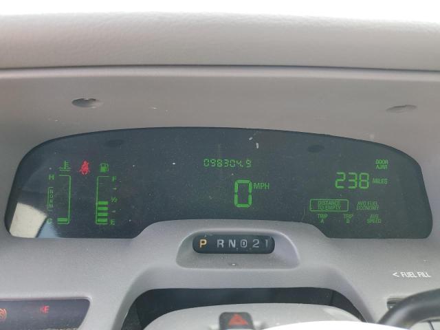 Photo 9 from auction – 2002 MERCURY GRAND MARQ with VIN 2MEFM75W32X664526