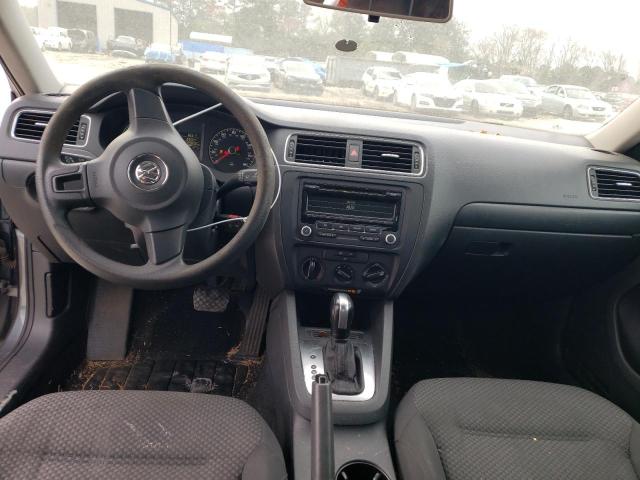 Photo 8 from auction – 2014 VOLKSWAGEN JETTA BASE with VIN 3VW2K7AJ6EM404845