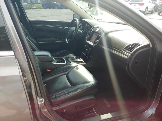 Photo 5 from auction – 2017 CHRYSLER 300 LIMITE with VIN 2C3CCAAG2HH577453