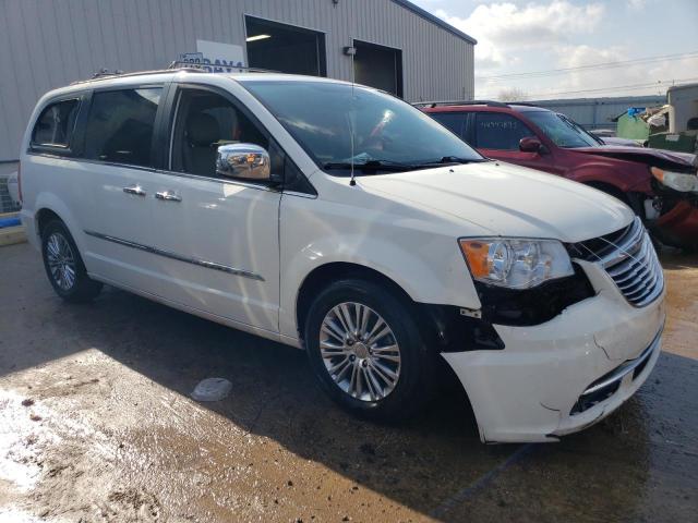 Photo 4 from auction – 2013 CHRYSLER TOWN & COU with VIN 2C4RC1CG3DR572446