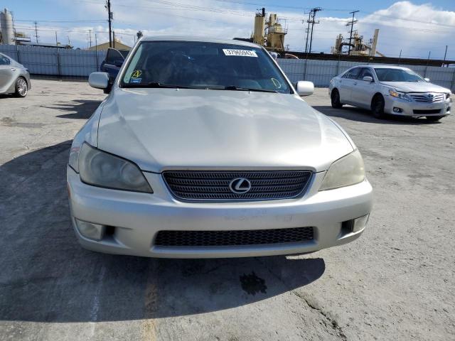 Photo 5 from auction – 2001 LEXUS IS 300 with VIN JTHBD182710021811