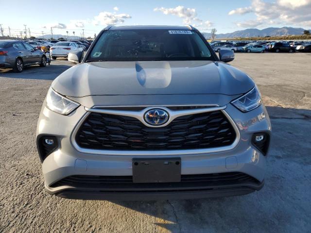 Photo 5 from auction – 2022 TOYOTA HIGHLANDER with VIN 5TDABRCH7NS541331