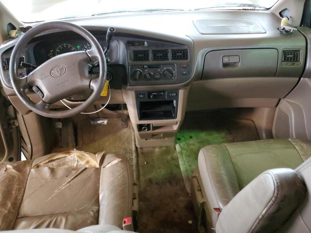 Photo 8 from auction – 2000 TOYOTA SIENNA LE with VIN 4T3ZF13C6YU189956
