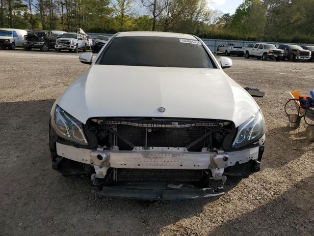 Photo 5 from auction – 2017 MERCEDES-BENZ E 300 with VIN WDDZF4JBXHA156345