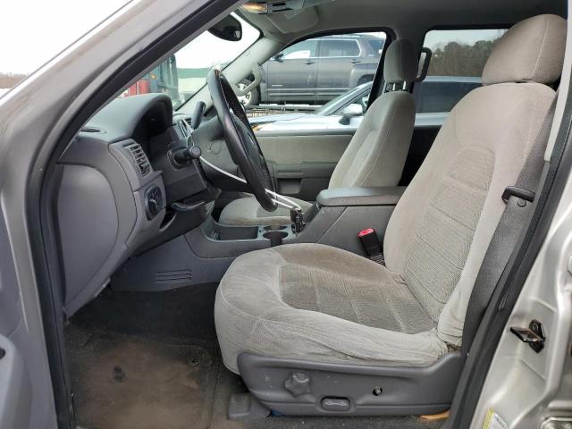 Photo 7 from auction – 2005 FORD EXPLORER X with VIN 1FMZU73E75UA51664
