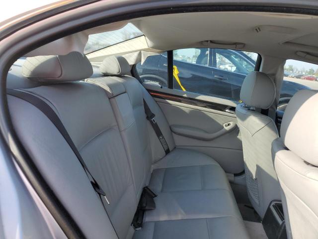 Photo 10 from auction – 2003 BMW 330 XI with VIN WBAEW534X3PG20334