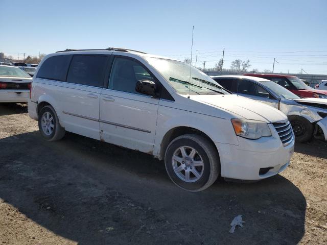 Photo 4 from auction – 2010 CHRYSLER TOWN & COU with VIN 2A4RR5D17AR230620