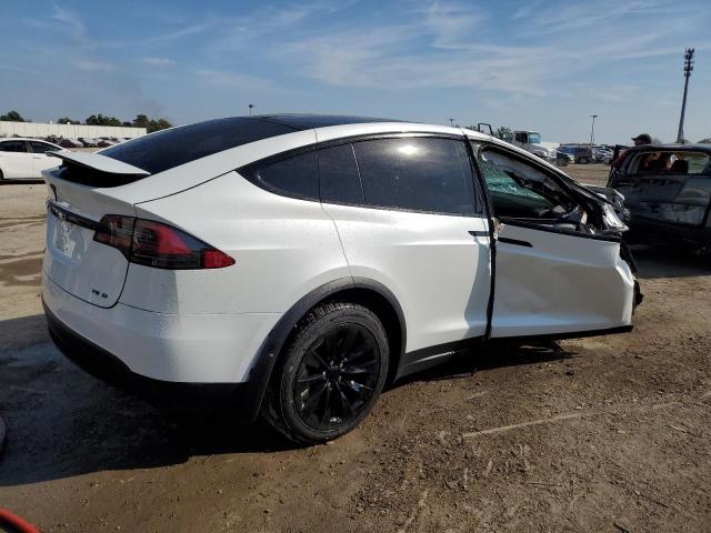 Photo 3 from auction – 2018 TESLA MODEL X with VIN 5YJXCDE27JF135549