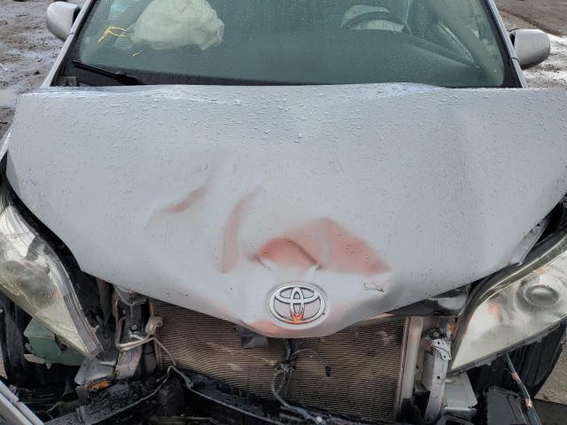 Photo 12 from auction – 2015 TOYOTA SIENNA LE with VIN 5TDKK3DC6FS533212