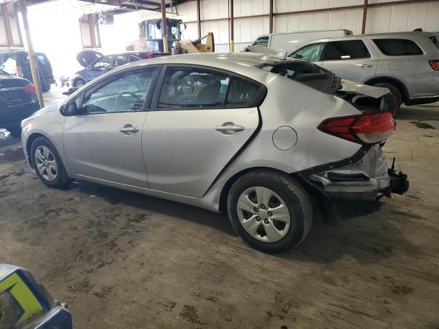 Photo 2 from auction – 2017 KIA FORTE LX with VIN 3KPFK4A75HE149658