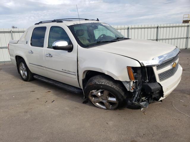 Photo 4 from auction – 2013 CHEVROLET AVALANCHE with VIN 3GNTKGE77DG168877